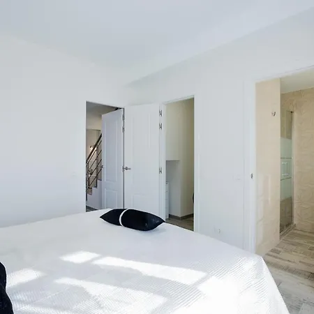Mar De Lux A25 * بالم مار