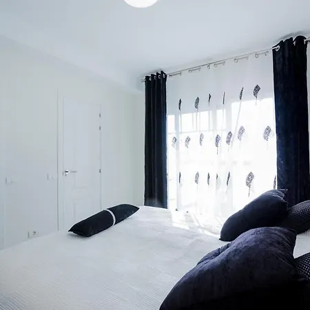 Mar De Lux A25 بالم مار