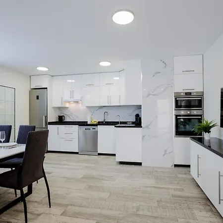 Mar De Lux A25 Apartment *